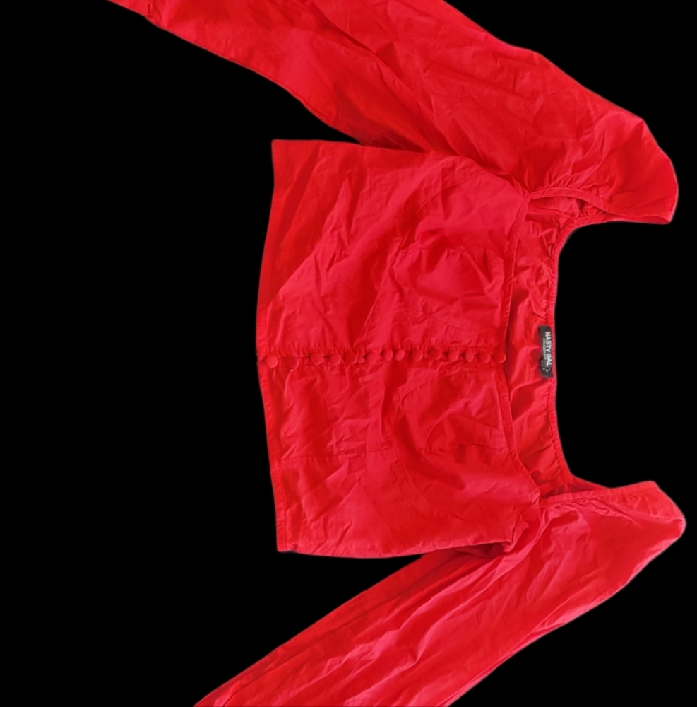 Long sleeve Cupped Square Kneck crop top